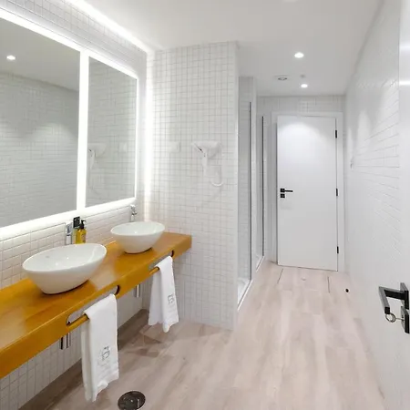 אכסניה Boa Nova *